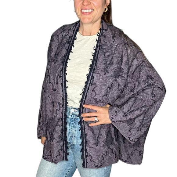 FREE PEOPLE Oversized butterfly Kimono Cardigan Sweater Women's Size Large - Picture 1 of 10